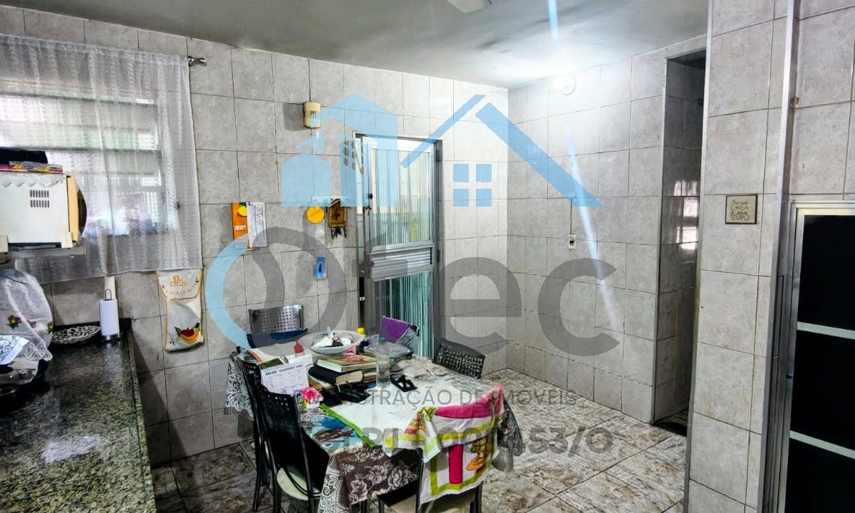 f80cc16d-515b-4e97-8f27-dc3d316353c0 (29)